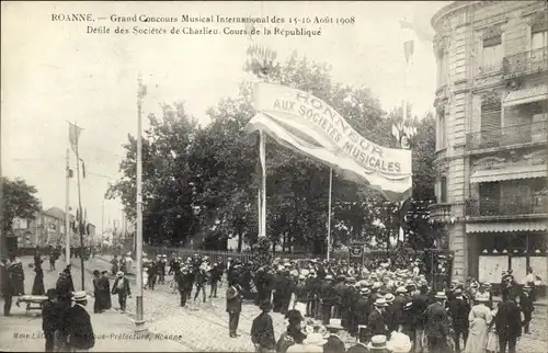 Ak Roanne Loire, Musikfest, Besucher