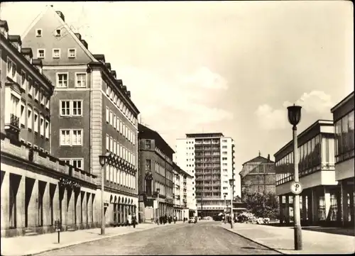 Ak Karl Marx Stadt Chemnitz in Sachsen, Blick zum neuen Hochhaus an der Wilhelm-Pieck-Straße