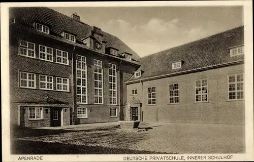 Ak Aabenraa Apenrade Dänemark, Deutsche Privatschule, innerer Schulhof