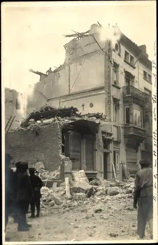 Foto Ak Oostende Ostende Westflandern, Kriegszerstörungen, Zerstörtes Haus, I. WK