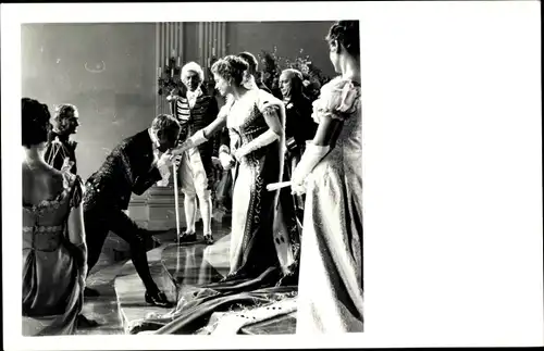 Foto Schauspieler bei einer Filmszene, Theaterszene