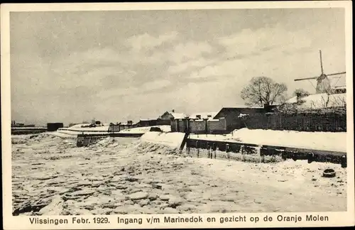 Ak Vlissingen Zeeland Niederlande, Ingang v/m Marinedok en gezicht op de Oranje Molen