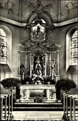 Ak Sankt Wendel im Saarland, St. Wendelinus Kapelle, Innenansicht, Hochaltar