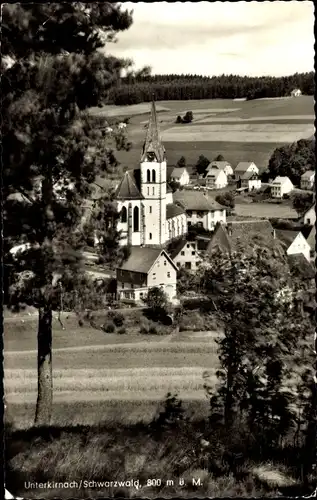 Ak Unterkirnach im Schwarzwald, Ortsansicht, Kirche