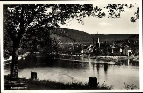 Ak Neckargemünd, Blick über Neckar auf Stadt mit Kirche