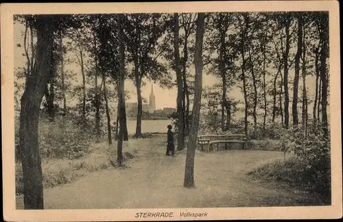 Ak Sterkrade Oberhausen am Rhein, Volkspark, Blick auf die Kirche