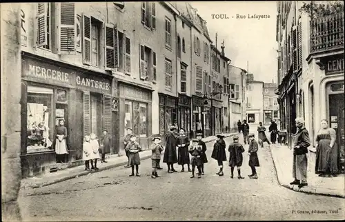 Ak Toul Meurthe et Moselle, Rue Lafayette, Mercerie Ganterie