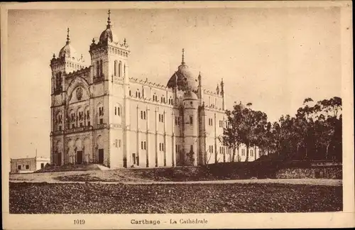 Ak Karthago Tunesien, la Cathedrale, Blick auf die Kathedrale, Straßenpartie