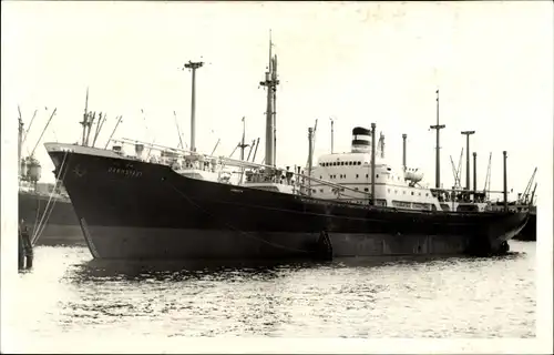 Foto Ak Frachtschiff Darmstadt im Hafen