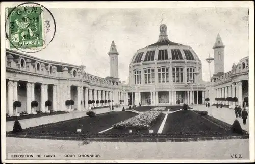 Ak Gand Gent Ostflandern, Exposition 1913, Cour d'Honneur