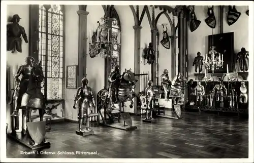 Ak Erbach im Odenwald Hessen, Schloss, Rittersaal, Rüstungen