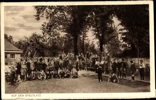 Ak Simbach am Inn Niederbayern, Knabenerziehungs- und Unterrichtsanstalt Mariental IBMV, Spielplatz