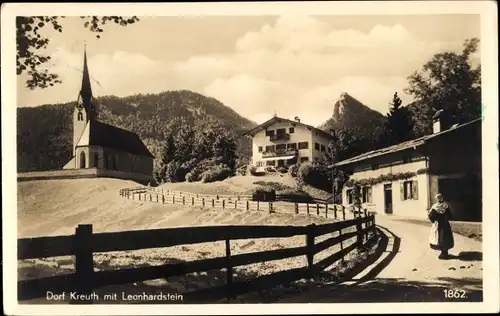 Ak Kreuth am Tegernsee Oberbayern, Leonhardstein, Kirche