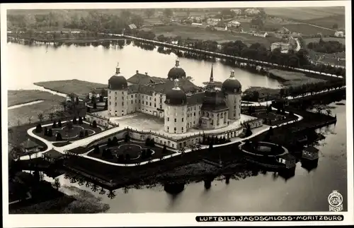 Ak Moritzburg in Sachsen, Jagdschloss Moritzburg, Fliegeraufnahme