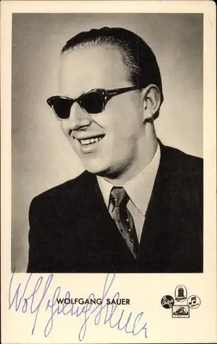 Ak Sänger Wolfgang Sauer, Portrait, Autogramm, Krawatte