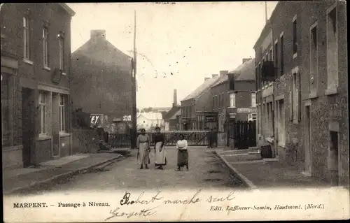 Ak Marpent Nord, Passage a Niveau
