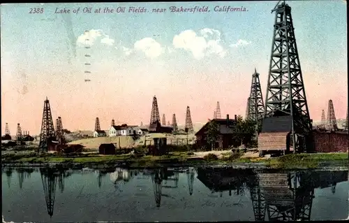 Ak Bakersfield Kalifornien USA, Lake of Oil at the Oil Fields