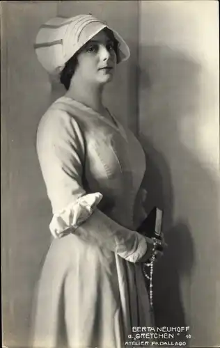 Ak Opernsängerin Berta Neuhoff als Gretchen