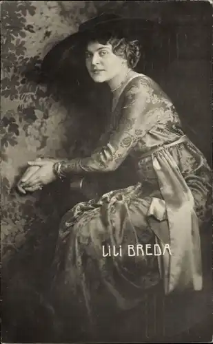 Ak Opernsängerin Lili Breda, Portrait, Kleid, Hut