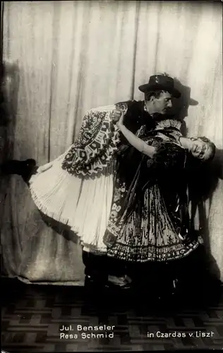 Ak Opernsänger Jul. Benseler, Resa Schmid in Czardas von Liszt