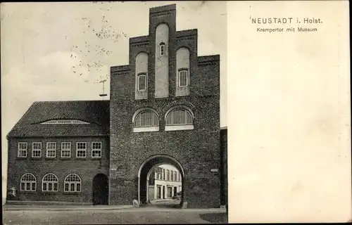 Ak Neustadt in Holstein, Krempertor, Museum