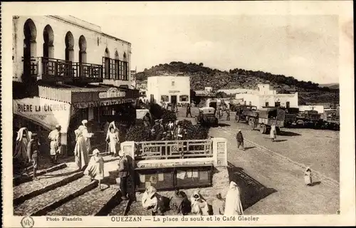 Ak Ouezzan Marokko, La Place du Souk etz le Cafe Glacier, Einheimische, Laster