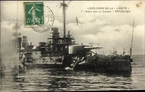 Ak Französisches Kriegsschiff, Cuirasse Republique
