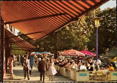 Ak Düsseldorf am Rhein, Auf der Kö, Spaziergänger, Cafe