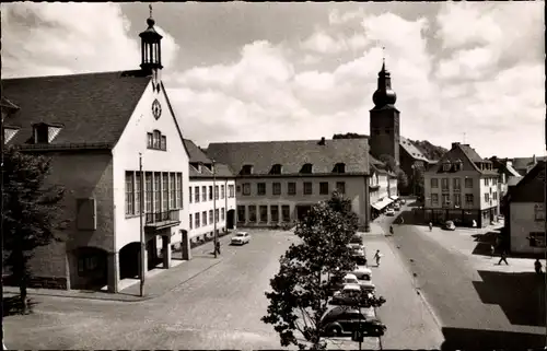 Ak Attendorn im Sauerland, Rathaus, Kirche