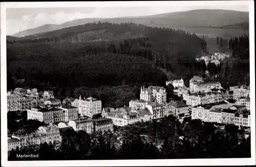 Ak Mariánské Lázně Marienbad Region Karlsbad, Blick auf den Ort