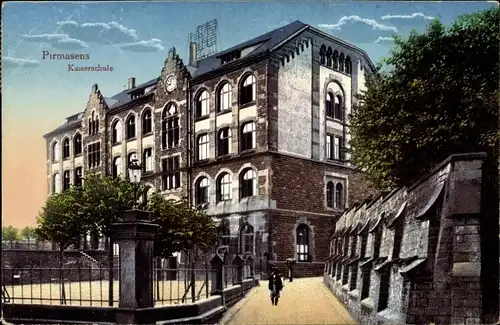 Ak Pirmasens am Pfälzerwald, Kaiserschule