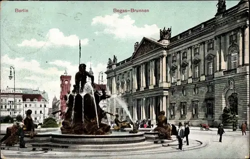 Ak Berlin Mitte, Begas-Brunnen, Passanten