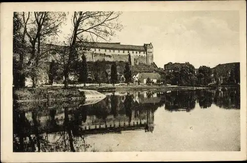 Ak Wettin an der Saale, Burg Wettin, Schloss