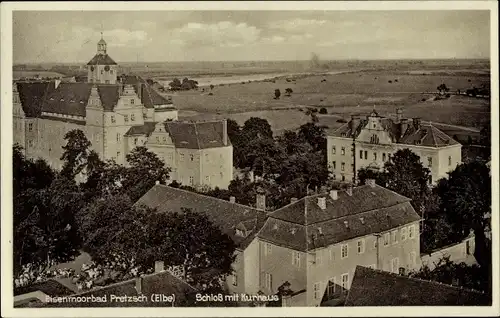 Ak Pretzsch an der Elbe Bad Schmiedeberg, Eisenmoorbad, Schloß mit Kurhaus