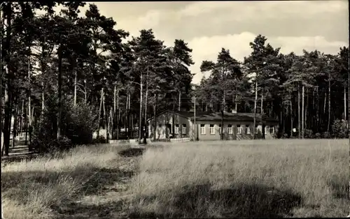 Ak Groß Köris im Kreis Dahme Spreewald, Zentrales Pionierlager Heinrich Rau, Lagerleitung