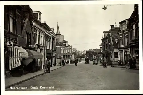 Ak Heerenveen Friesland Niederlande, Oude Koemarkt, Geschäfte