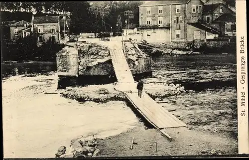 Ak St. Mihiel Meuse Lothringen, Blick auf die gesprengte Brücke