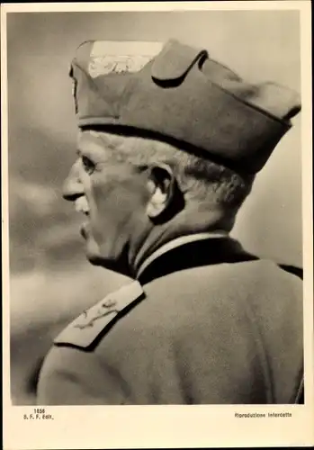 Ak Vittorio Emanuele III., König Viktor Emanuel III. von Italien, Portrait, Uniform