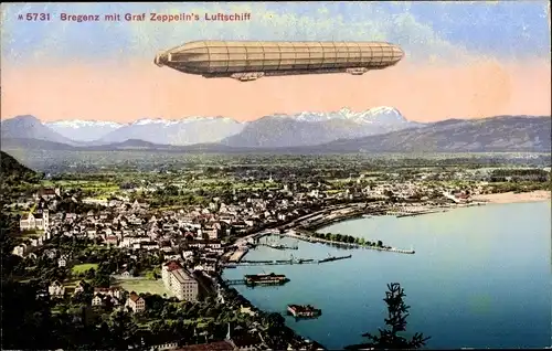 Ak Bregenz am Bodensee Vorarlberg, Blick auf den Ort mit Graf Zeppelin's Luftschiff