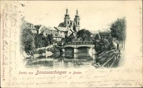 Ak Donaueschingen im Schwarzwald, Blick auf den Ort, Brücke