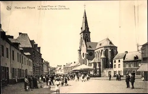 Ak Ham-sur-Heure Wallonien Hennegau, La Grand Place et l'Eglise