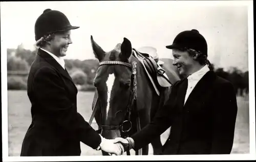 Ak Den Haag Südholland, Prinzessin Beatrix der Niederlande, Nationaal Concours Hippique 1954