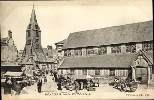 Ak Honfleur Calvados, La Place du Marché