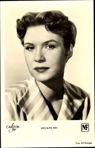 Ak Schauspielerin Heliane Bei, In den Film Das fliegende Klassenzimmer, Portrait