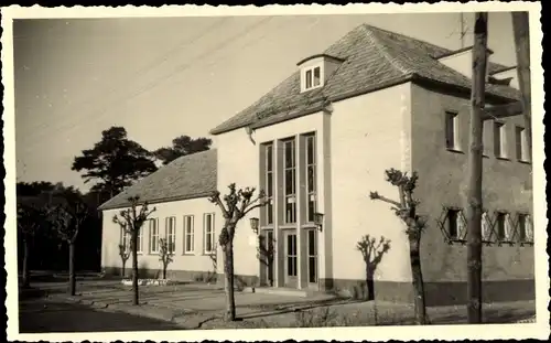 Ak Ostseebad Göhren auf Rügen, Gebäude, Teilansicht