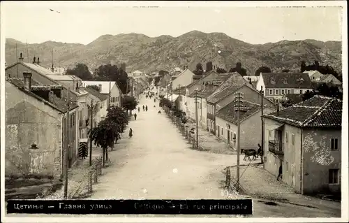 Foto Ak Cetinje Montenegro, Rue principale, Hauptstraße