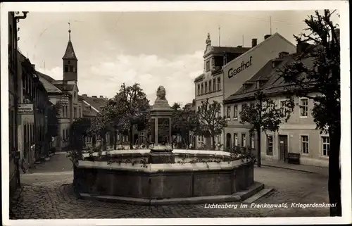 Ak Lichtenberg Oberfranken, Kriegerdenkmal, Gasthof, Brunnen, Restaurant von Hans Merkel