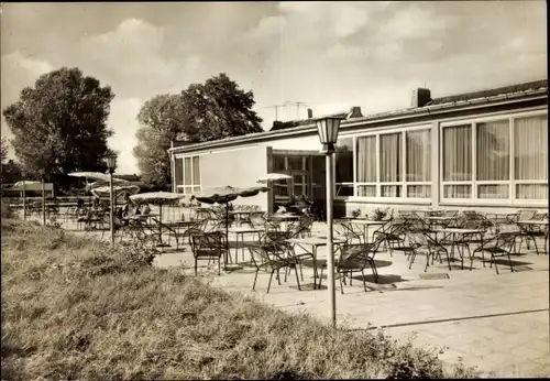 Ak Ziegelroda Querfurt im Saalekreis, Konsum Rastgaststätte Hermannseck, Terrasse