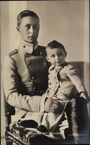 Ak Kronprinz Wilhelm von Preußen mit Sohn, Portrait