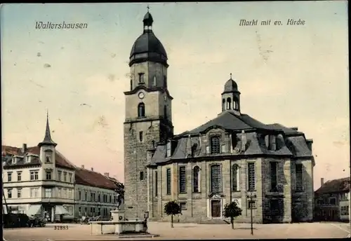 Ak Waltershausen Thüringen, Markt m.evangelischer Kirche, Brunnen
